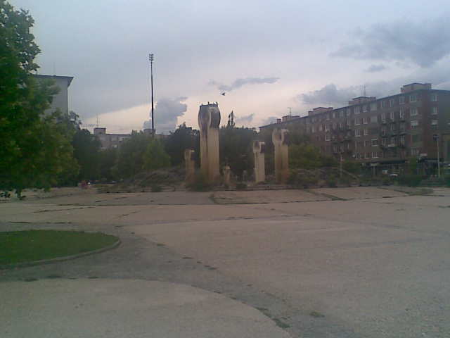 Image050.jpg